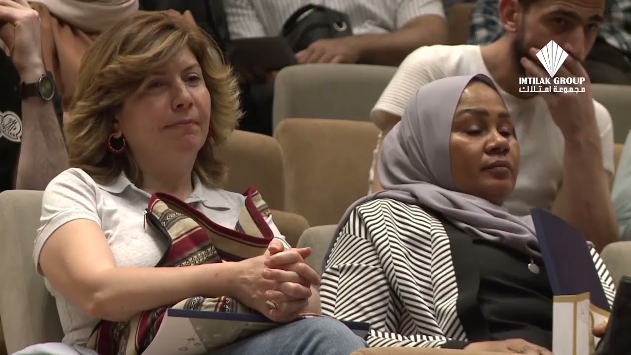 قصائد الشاعرة | سمية أبو عطية | مهرجان الشعر العربي في إسطنبول 2022