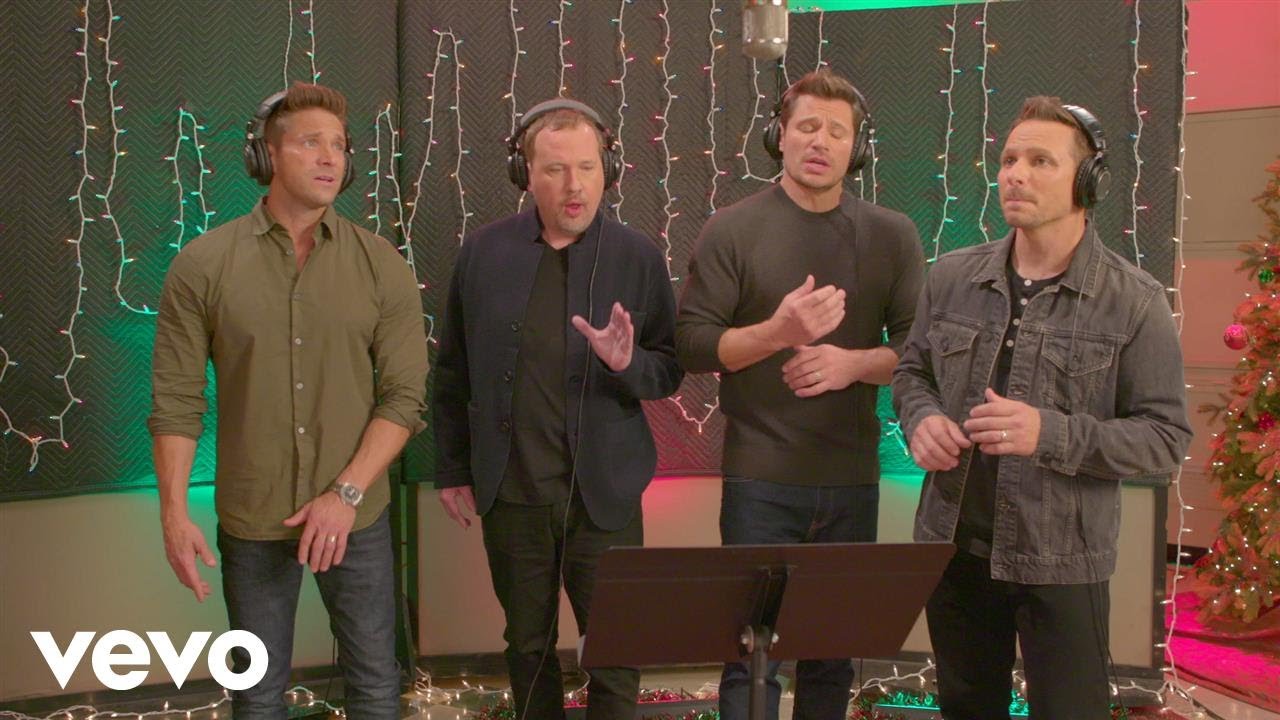 98º - The First Noel - YouTube