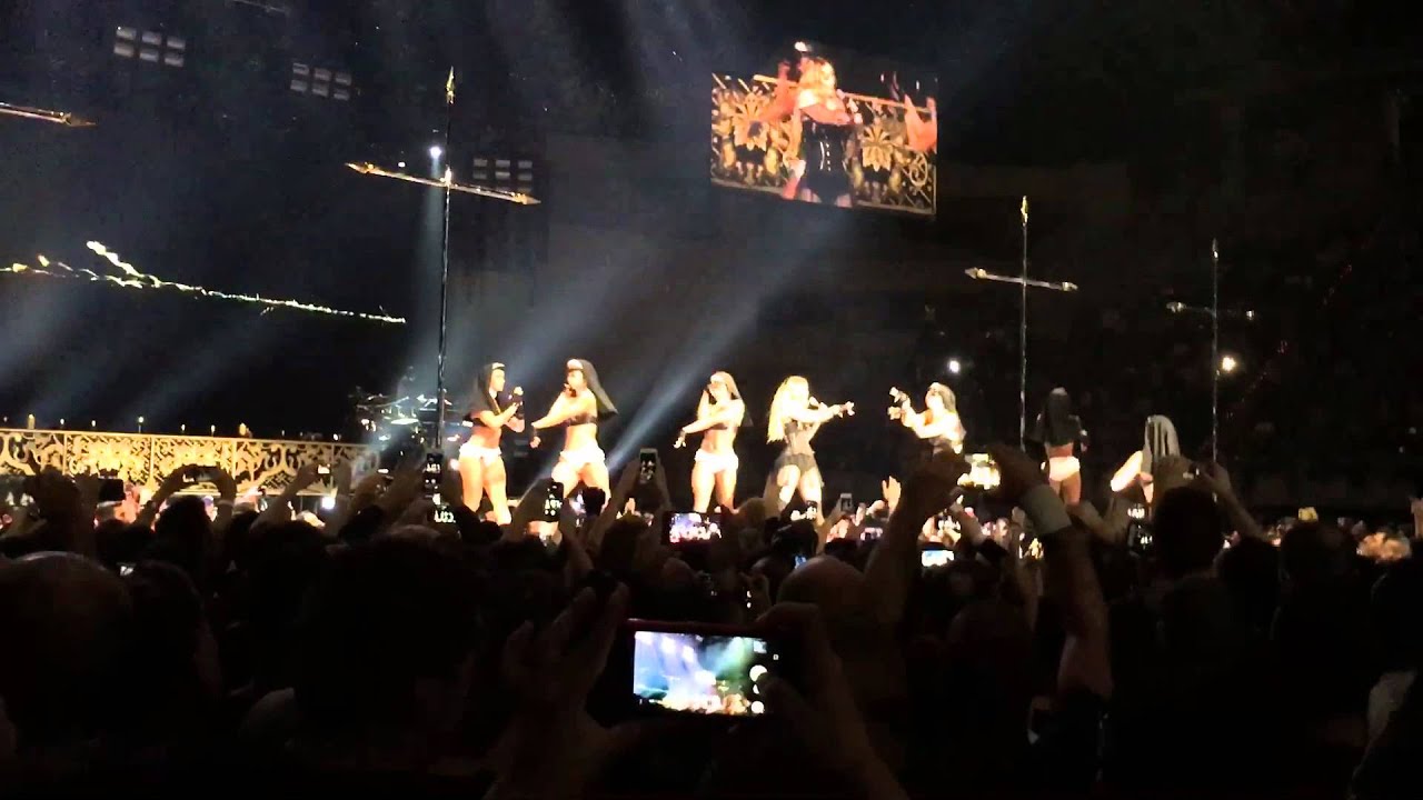 5. Madonna "Spanish Passion" in concert in BarcelonaSpainEspaña! 25