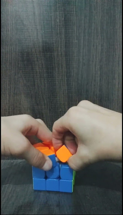 how to disassemble a Rubik's Cube correctly