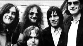 The Kinks   This Strange Effect Wealth