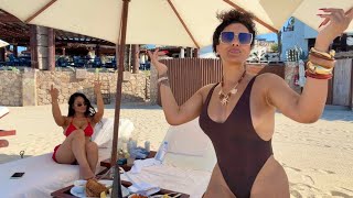 Beach Day with my babes @thedaphnejoy