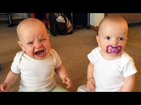 Bebes Jumeaux Adorables Youtube