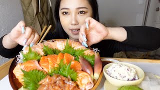 サーモン食べる動画だったはずなのに...悲