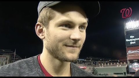 Trea Turner celebrates Nats