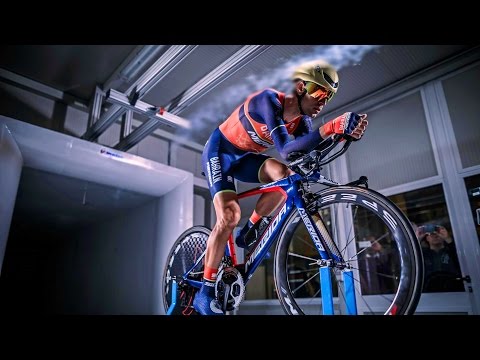 Wideo: Rowery Tour de France: Custom Merida Reacto Vincenzo Nibalego