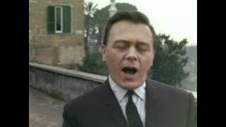 Matt Monro - Walk Away