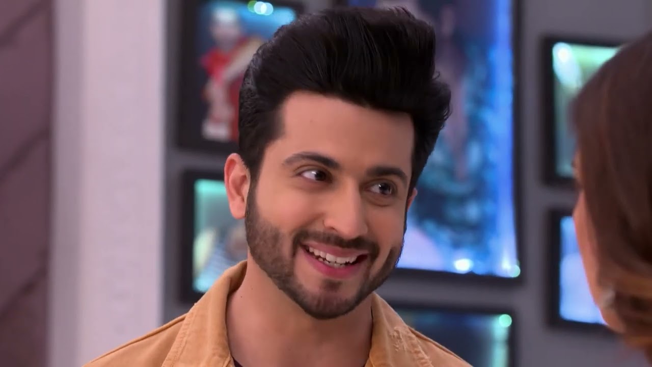 Apoorvaragam - Ep 241 - Ekta Kapoor, Shobha Kapoor - Malayalam Tv Serial - Zee Keralam Classics