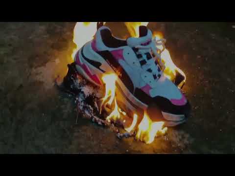 #18 - Burning Mizuno and Balenciaga