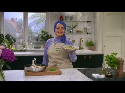 Video: Kycklingpasta I Krämig Sås
