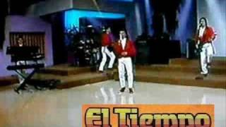Video thumbnail of "Grupo EL TIEMPO - "Chamaco Moderno""