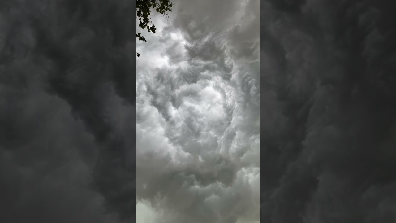 Watch 19 juni 2026 #onweer #thunder #clouds on YouTube Watch 19 juni 2026 #onweer #thunder #clouds on YouTube