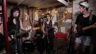 Those Darlins - The Man In Me (Live @Pickathon 2014) chords