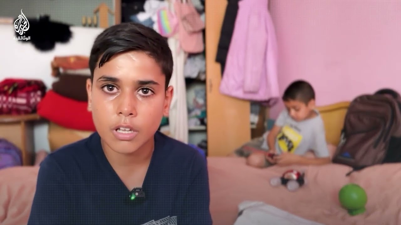 فلسطيني، 13 عاما" كل طفولتي راحت في الحروب بدنا دول تحمينا"