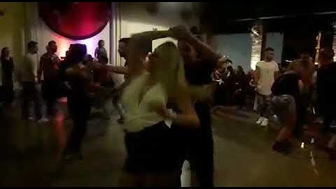 Natália Vichi- Alma Zouk: Roda de Zouk dos Aniversariantes.