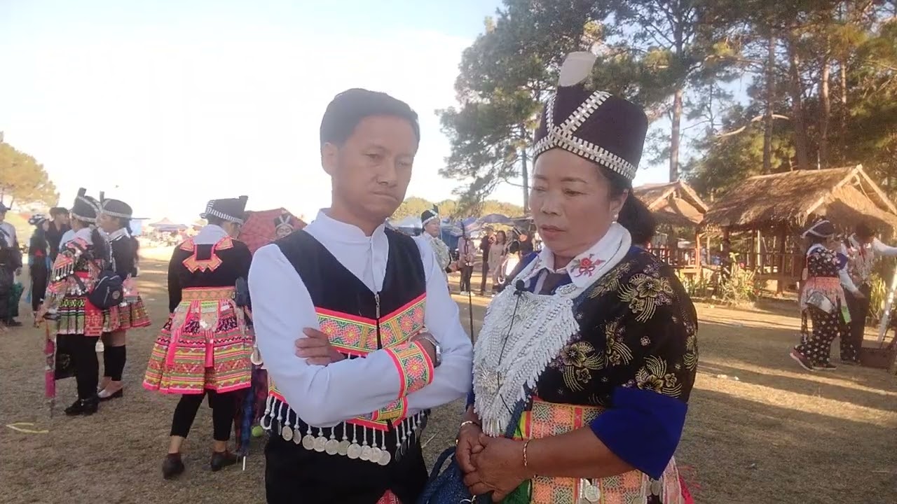 Txo li thiab yia thoj kwv txhiaj ua neej tsis raw siab xav 