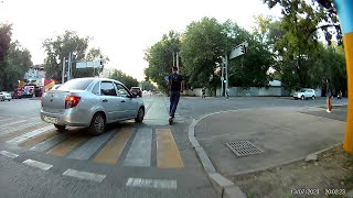 Вело ситуации на дорогах Алматы 6.