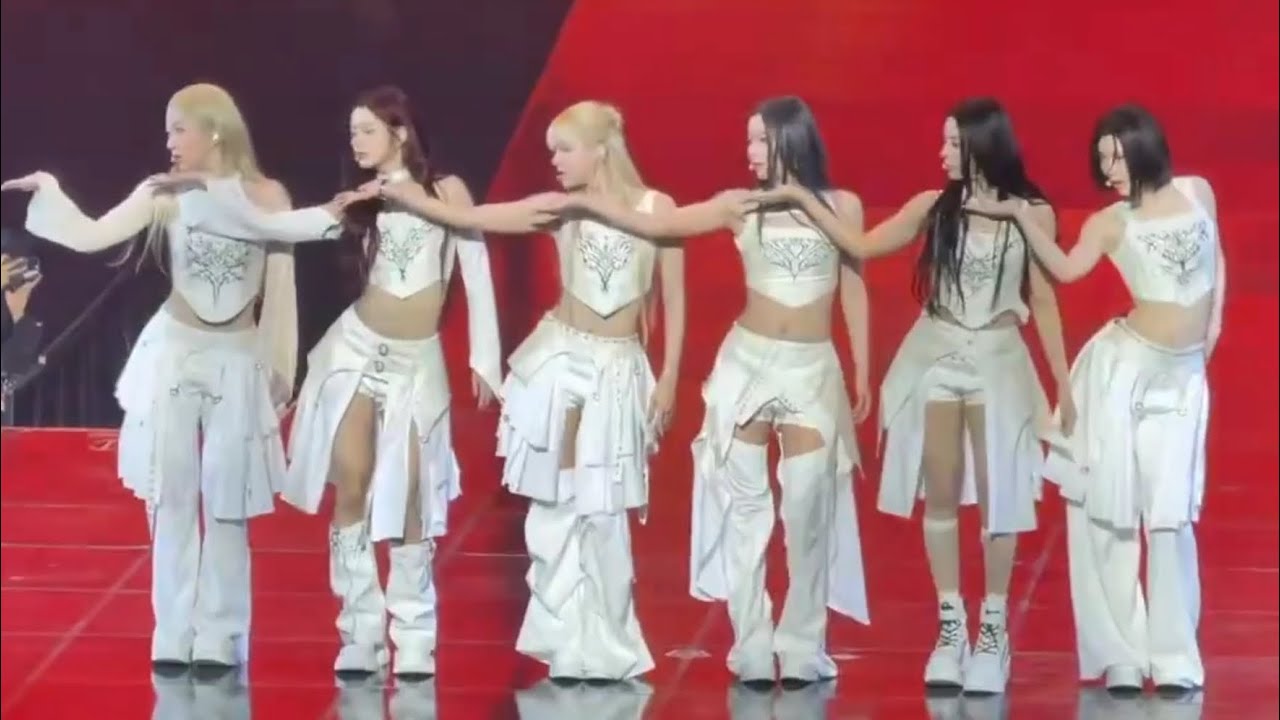 NMIXX (엔믹스) “RICO” Live Performance 