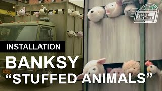 Banksy "Stuffed Animals" Truck Installation Uncovered Early ? screenshot 3