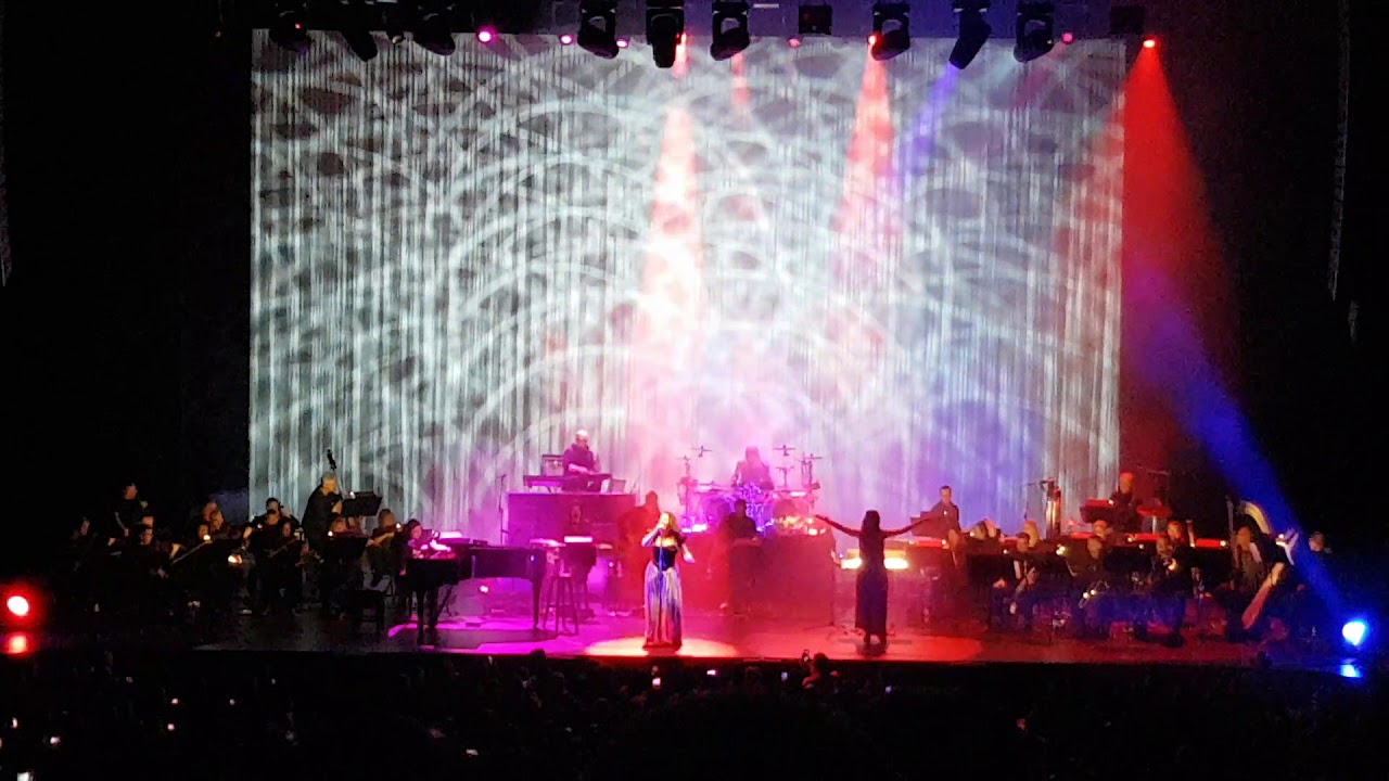 Evanescence -Toronto Sony Centre for Performing Arts(7)