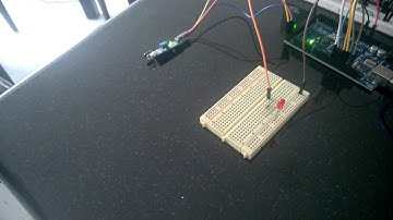 Sensor infrarrojos para detectar obstáculos con Arduino + código