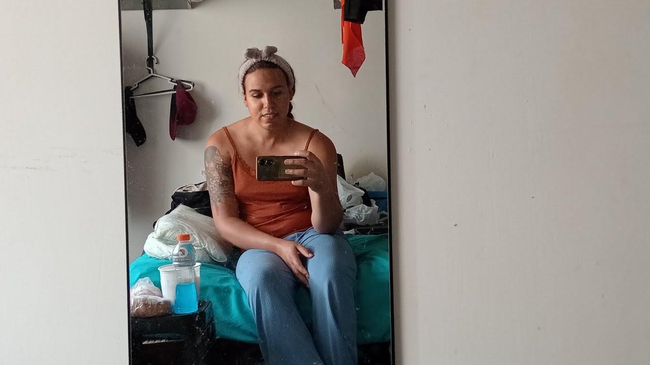 Cansada, Acalorada, Con picazón en los Pechos y Aprendiendo a usar Maquillaje.. 😍🤭