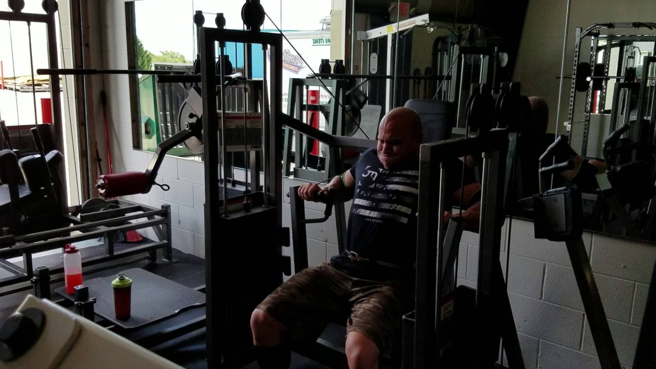 Machine Press Drop Set Machine press drop set mountaindog training - YouTube