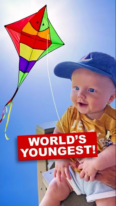 World’s Youngest Kite Flying Baby 👶🪁