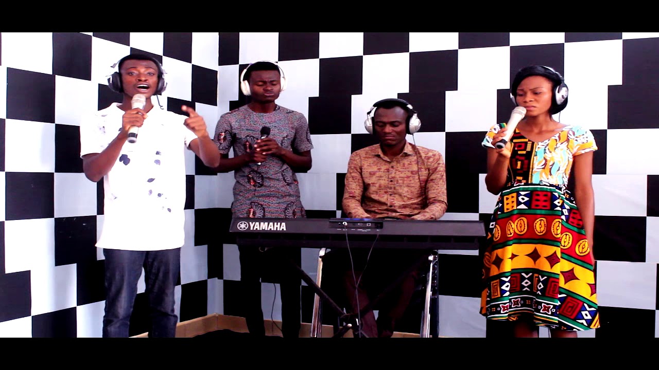 Atmosphere of worship with Edward TOUDJI & Dorcas GBADAGO and Jean AMAGLO