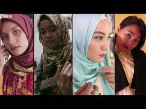 Vì sao nhiều phụ nữ Indonesia đeo khăn trùm đầu? | Khái quát các nội dung liên quan phụ nữ - thời trang và phong cách mới cập nhật