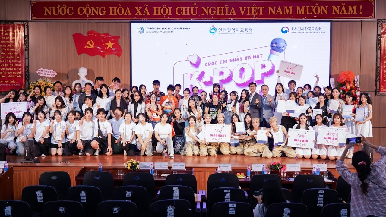 Cuộc Thi “ Nhảy và Hát K-POP” - “JUMP-BLACKPINK “ performance CLB K-POP DTU