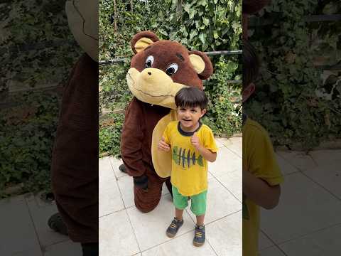 انا معي مدير المدرسة