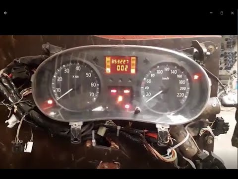 مشكل اضاءة مصباح أحمر في السيارة