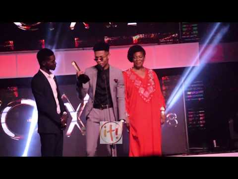 Kidi accepts Highlife song of the year award - VGMA 2018