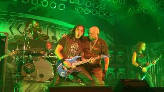 DIRKSCHNEIDER - Head Over Heels (Live)