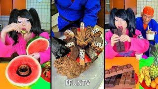 Ice cream challenge! Fruits vs chocolate food mukbang
