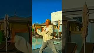 Felix Dancing To Like Crazy