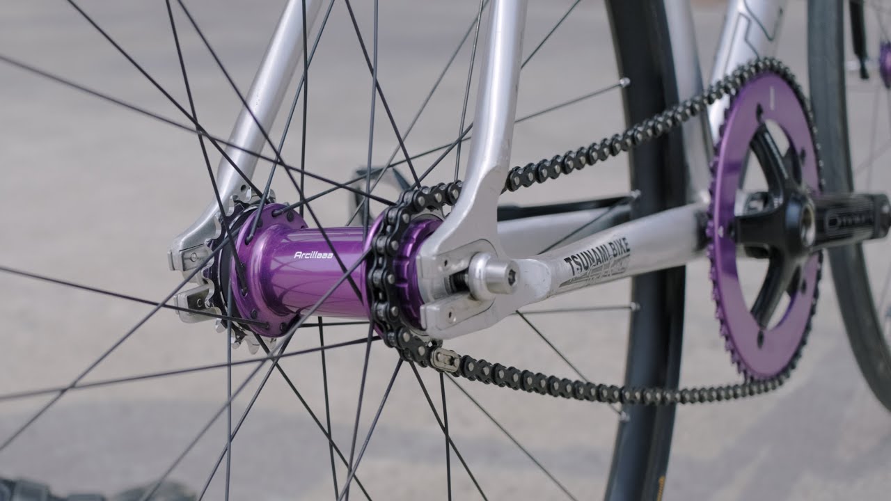 Bike Check—TSUNAMI Rangers / JC Arcilla | DWEBGEEK [4K] - YouTube