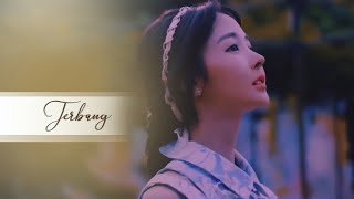 The Fly~Terbang [Lyric Video]