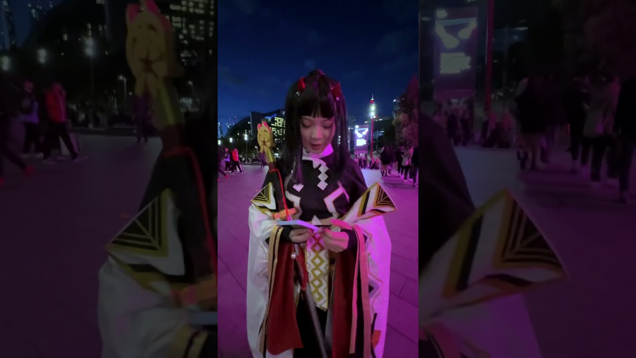 Sydney street photography w/ Astrid 