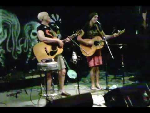 Evan Greer — Evan Greer and Anne Feeney - Never Surrender
