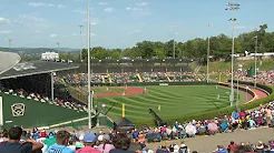 Florida pulls off win against Chinese Taipei in Little League World Series Championship thumbnail