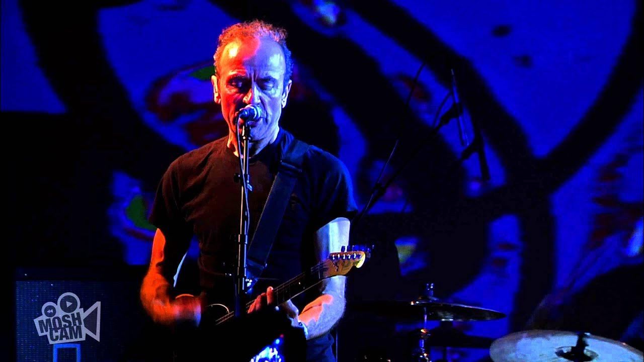 Hugh Cornwell - Nice And Sleazy (The Stranglers) (Live in Los Angeles) | Moshcam Hugh Cornwell - Nice And Sleazy (The Stranglers) (Live in Los Angeles) | Moshcam