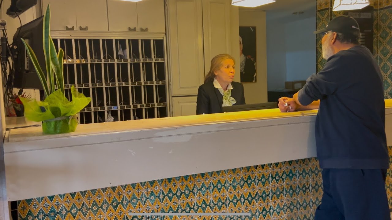 Hotel La Residenceشيء ميصدقوش العقل