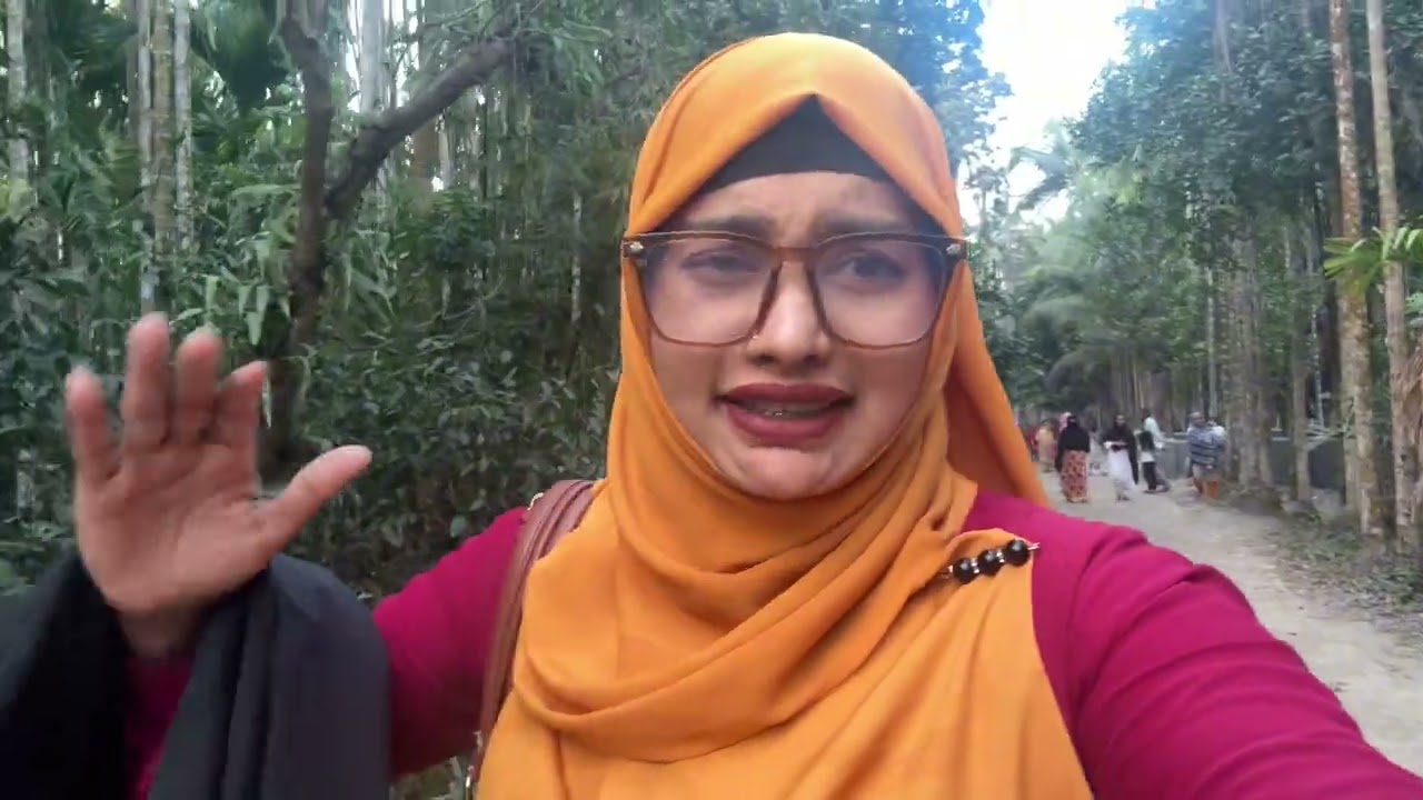 আমাদের এলাকার টিটু চৌধুরী  ভাইয়ের উদ্যোগে ইয়াবা ব্যবসায়ী দুইটা ছেলেকে ধরা হইছে। 