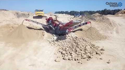 Sandvik QE341 Scalping Screen processing lime rock