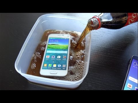 Samsung Galaxy S5 Mini Coca-Cola Freeze Test - Will It Survive? (4K)