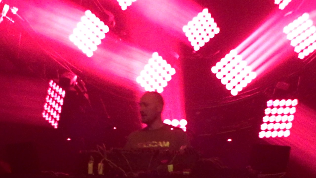 Paul Kalkbrenner - Back To The Future - Hala 70 no.15