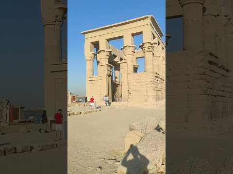 معبد فيله أسوان سفر سياحة مصر