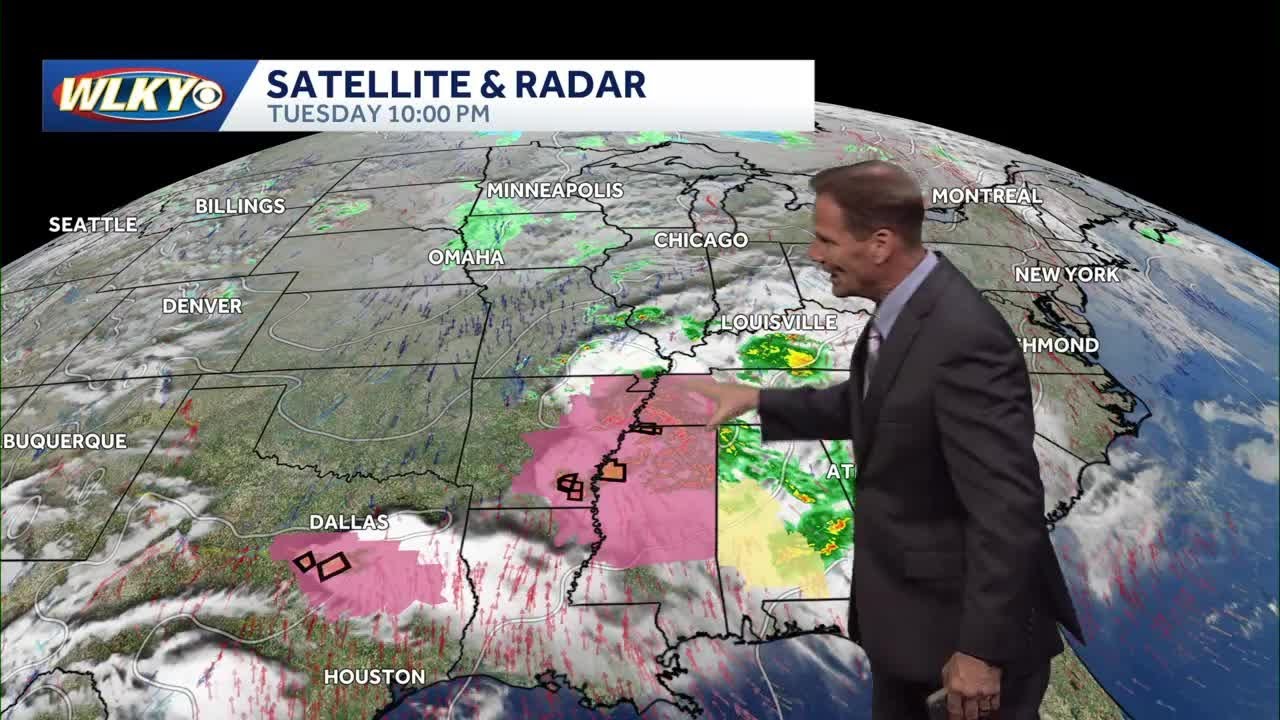 Scattered showers and few storms through Wednesday morning - YouTube